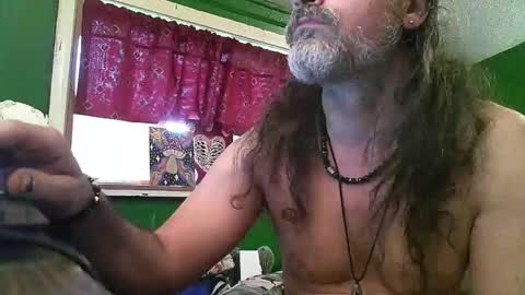 hippiedad333 online show from 04.30.26
