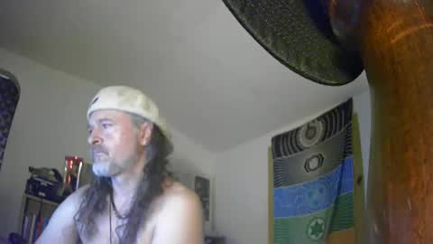 hippiedad333 online show from 05.19.26