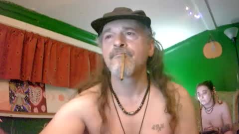 hippiedad333 online show from 06.10.26