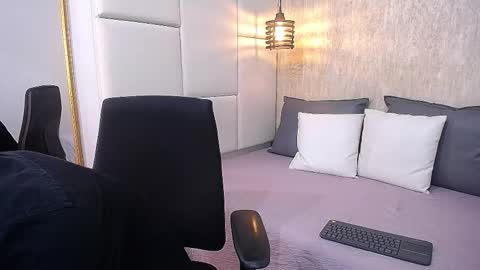 Hisoka online show from 03.06.26