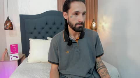 Hisoka online show from 04.08.26