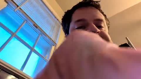 Snapshot of hockeyplayer206850 chatting on 02.13.26 Hockey Player online show from 02.13.26