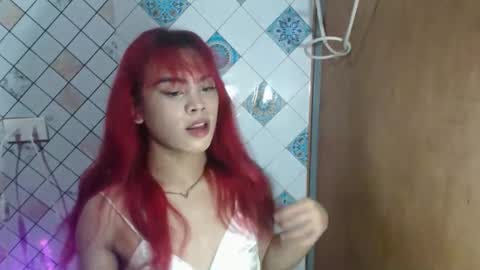 Snapshot of hoelyaurora chatting on 02.26.26 Aurora3 online show from 02.26.26