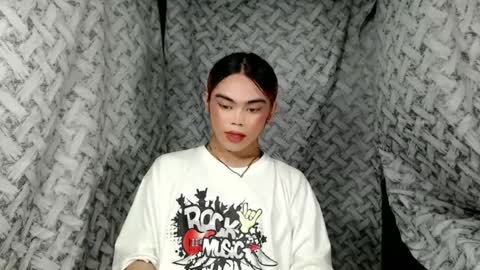 Snapshot of hoelyaurora chatting on 06.29.26 Aurora3 online show from 06.29.26