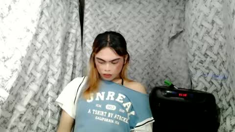 Snapshot of hoelyaurora chatting on 07.01.26 Aurora3 online show from 07.01.26