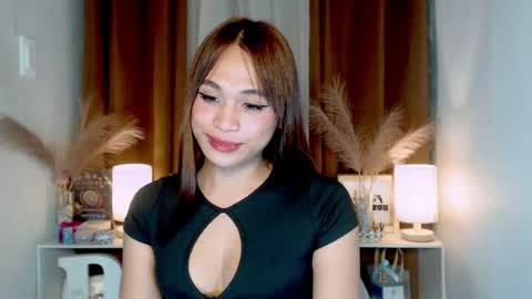 hoelymarie online show from 07.28.26