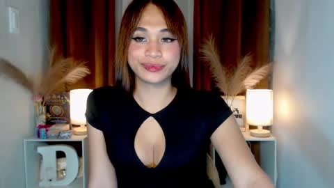 hoelymarie online show from 07.28.26