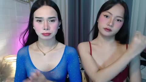 hoelymolly online show from 06.04.26