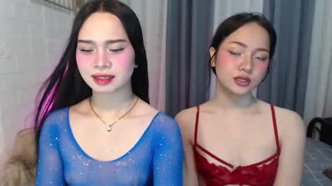 hoelymolly online show from 06.24.26