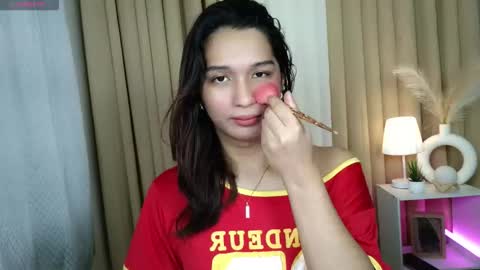 Hoelymorri online show from 01.08.26