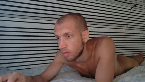 Snapshot of hola_homo chatting on 04.27.26 hola_homo online show from 04.27.26