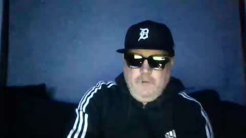 holden_minutz online show from 02.13.26