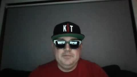 Snapshot of holden_minutz chatting on 05.03.26 holden_minutz online show from 05.03.26