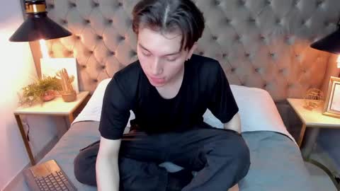 Holland online show from 06.03.26