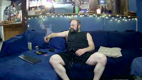 Snapshot of hollarcouple8707 chatting on 11.14.25 hollarcouple8707 online show from 11.14.25