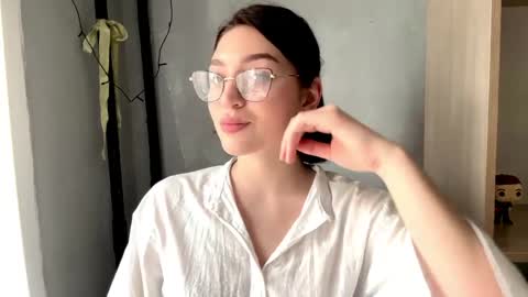 Sofia online show from 04.11.26