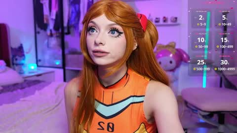 Snapshot of holliwould_ chatting on 05.16.26 Holli online show from 05.16.26