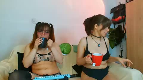 Holly and Honey online show from 06.15.26