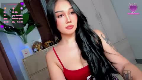 Snapshot of holly_preciousxx chatting on 05.28.26 Hi Im Precious online show from 05.28.26