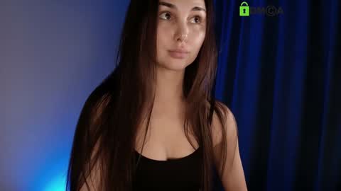 hollyextra online show from 02.25.26