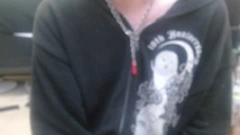 Holly Hawkes online show from 07.06.26