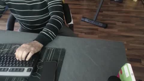 hollymollysucker online show from 02.12.25