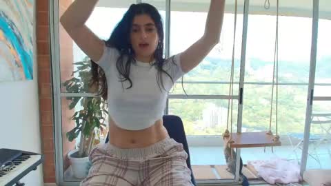 hollyshit_ online show from 05.09.26