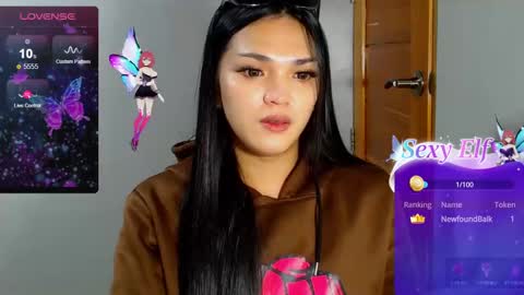 Snapshot of hollywoodbitch chatting on 02.28.25 Isabella Marie online show from 02.28.25