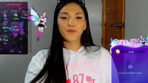 Snapshot of hollywoodbitch chatting on 03.07.25 Isabella Marie online show from 03.07.25