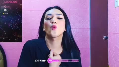 Snapshot of hollywoodbitch chatting on 09.08.25 Isabella Marie online show from 09.08.25