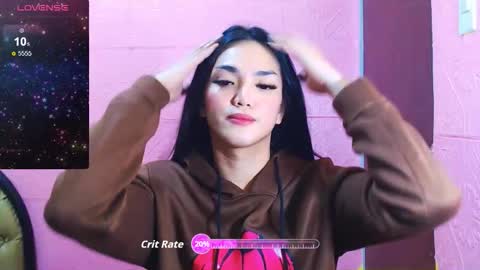 Snapshot of hollywoodbitch chatting on 09.09.25 Isabella Marie online show from 09.09.25