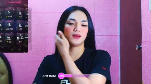 Snapshot of hollywoodbitch chatting on 09.21.25 Isabella Marie online show from 09.21.25