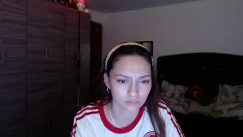 holy_julii online show from 06.24.26