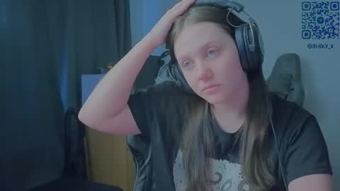 Snapshot of holy_kveta chatting on 07.17.26 Kviki online show from 07.17.26