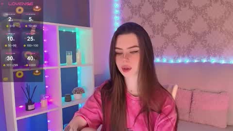 Mia online show from 02.06.26