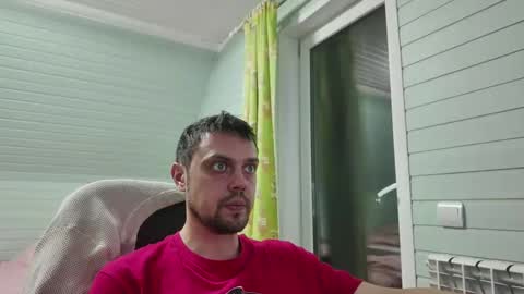 Snapshot of honesttojoy chatting on 11.03.25 Henry online show from 11.03.25