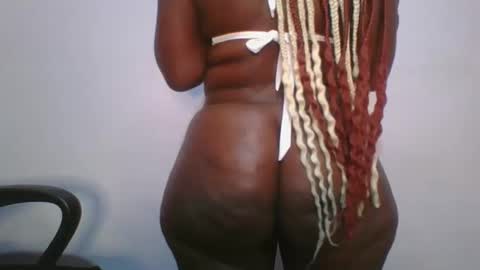 honey_beb online show from 10.04.25