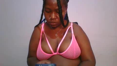 honey_beb online show from 11.11.25