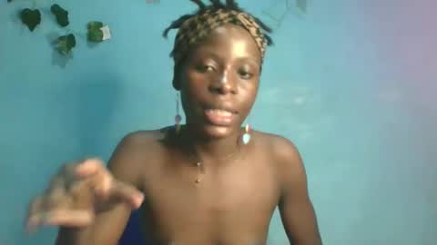 Queen online show from 04.17.26