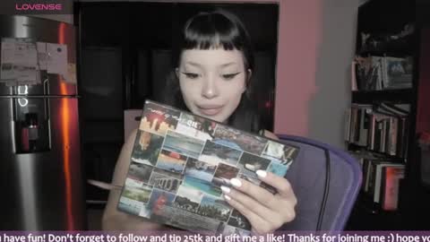 Lau online show from 07.12.26