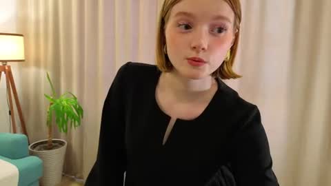 honey_l online show from 07.12.26