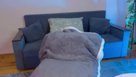 Nana and Rustam online show from 11.25.25