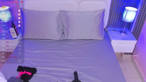 honey_sofii_ online show from 03.07.25