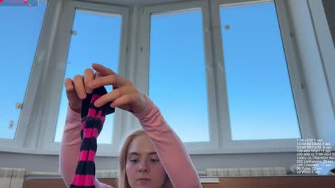 Jenyanew vid how I squirt in forest in bio online show from 03.21.26