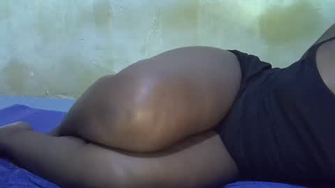 honey_sunshiny online show from 05.12.26