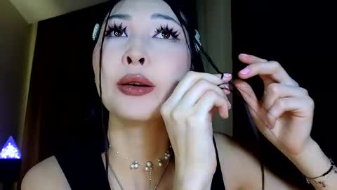 Snapshot of honey_yani chatting on 04.04.26 yani online show from 04.04.26