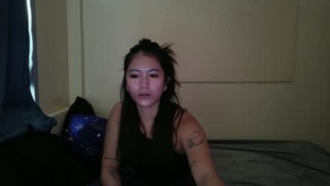 Snapshot of honeyafterdark_ chatting on 04.05.26 HoneyAfterDark online show from 04.05.26