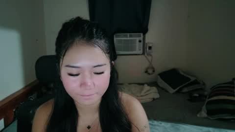 Snapshot of honeyafterdark_ chatting on 05.30.26 HoneyAfterDark online show from 05.30.26