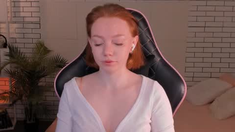 honeyautumn online show from 12.17.24