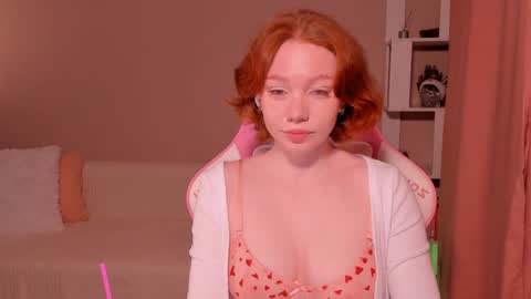 honeyautumn online show from 12.25.24